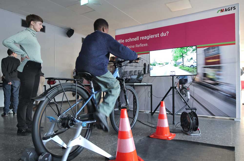 Verkehrssicherheitstraining an Gesamtschule Uerdingen