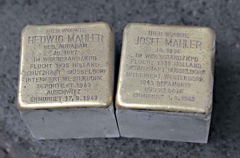 Weitere Stolpersteine in Krefeld verlegt