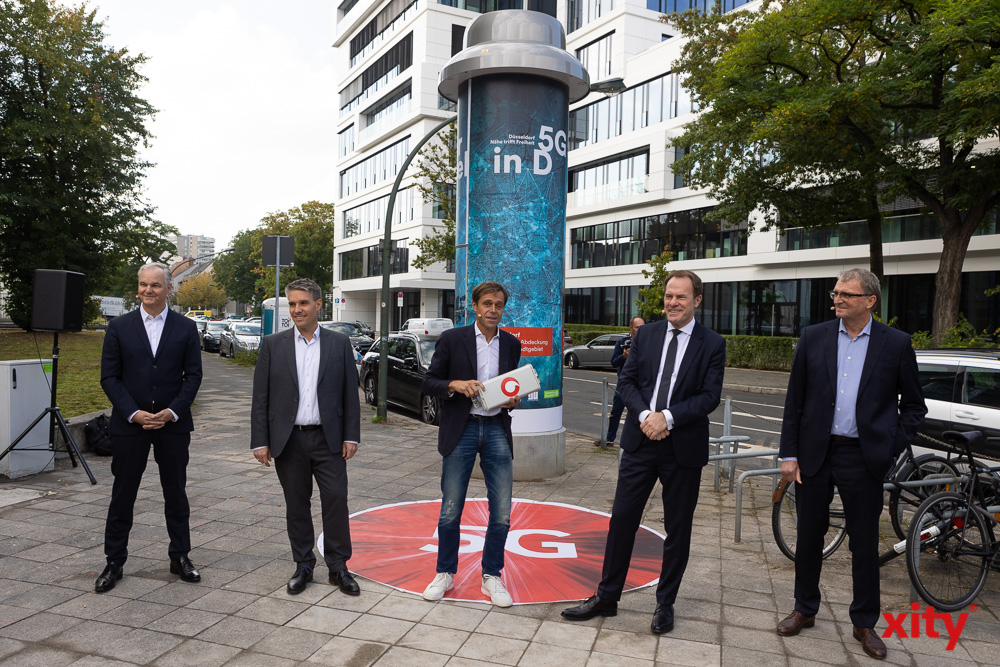 Erste 5G-Litfaßsäule in Düsseldorf eingeweiht