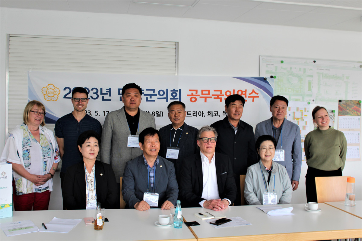 Hanauer Stadtrat Morlock empfängt Delegation aus Südkorea