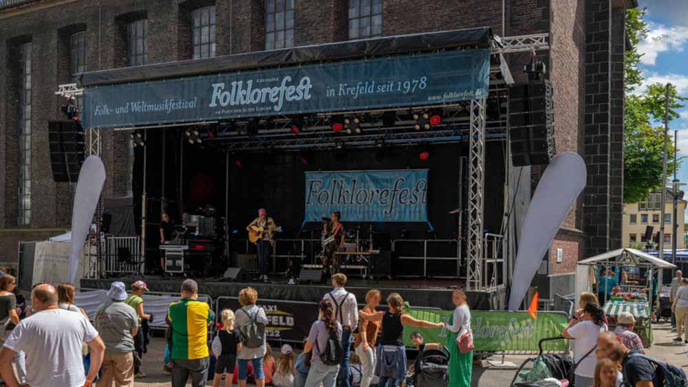 Folklorefest in der Krefelder Innenstadt