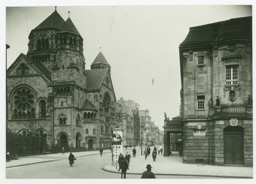 Düsseldorfer Synagoge und Schauspielhaus
