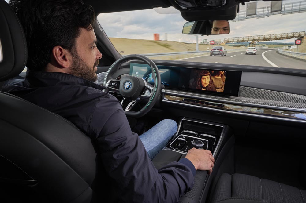 Hochautomatisiertes Fahren auf Level 3 im neuen BMW 7er