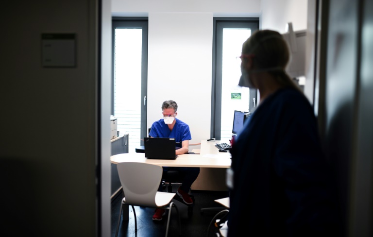 Bundestag stimmt über E-Patientenakte ab und debattiert über Klimakonferenz