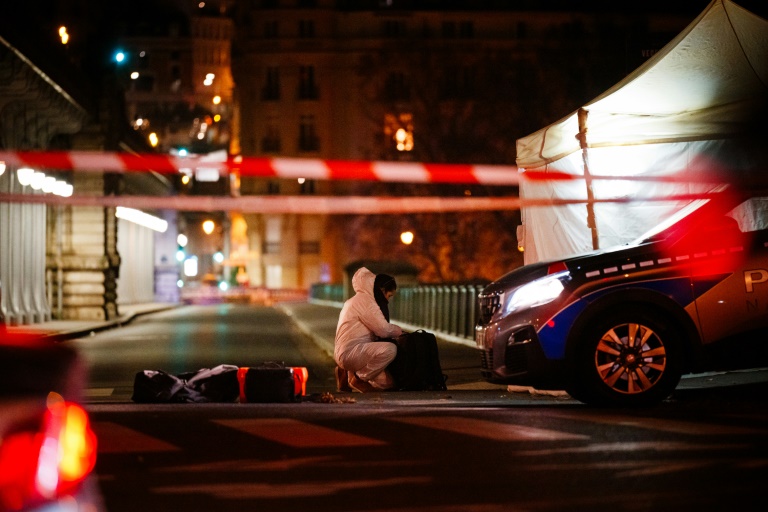 Bundesanwaltschaft leitet nach Messerattacke von Paris Ermittlungsverfahren ein