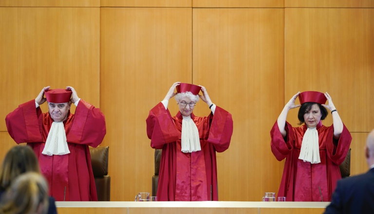 Bundespräsident Steinmeier entlässt und ernennt Verfassungsrichter