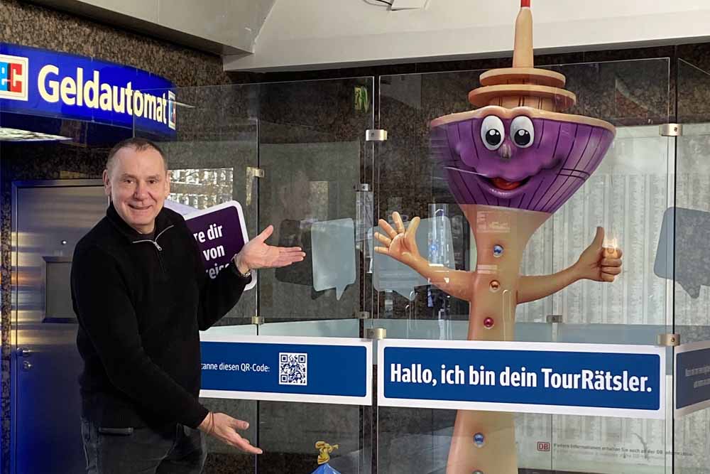 Digitale Stadttour mit Jacques Tilly im Einkaufsbahnhof Düsseldorf