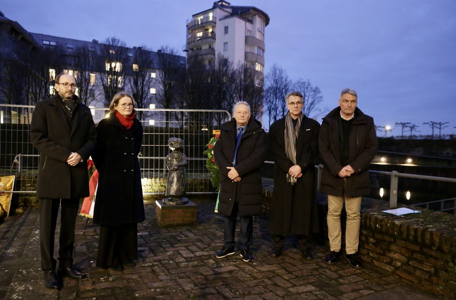 Landeshauptstadt gedenkt der ermordeten Sinti und Roma