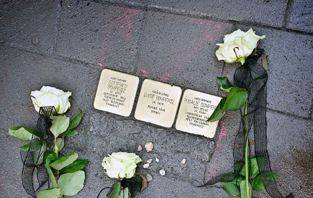 Zehn Stolpersteine werden in Krefeld verlegt