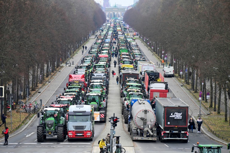 CDU und CSU unterstützen Festhalten der Landwirte an geplanten Protesten