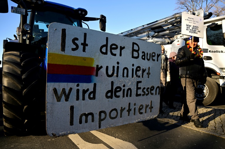 Innenminister in Sachsen und Brandenburg: Keine Unterwanderung von Bauernprotest