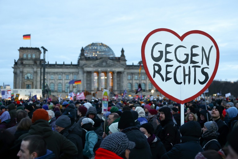 Über 200 Demonstrationen gegen rechts am Wochenende geplant