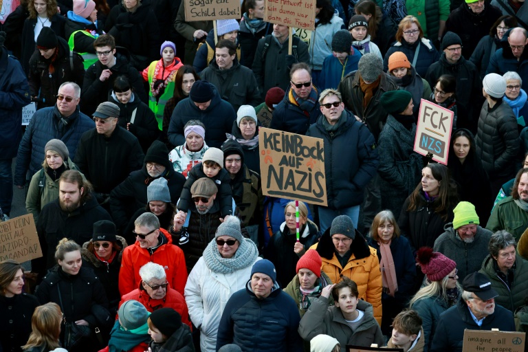 Studie: Demonstrationen gegen rechts geben Mehrheit Gefühl von Bewegung im Land