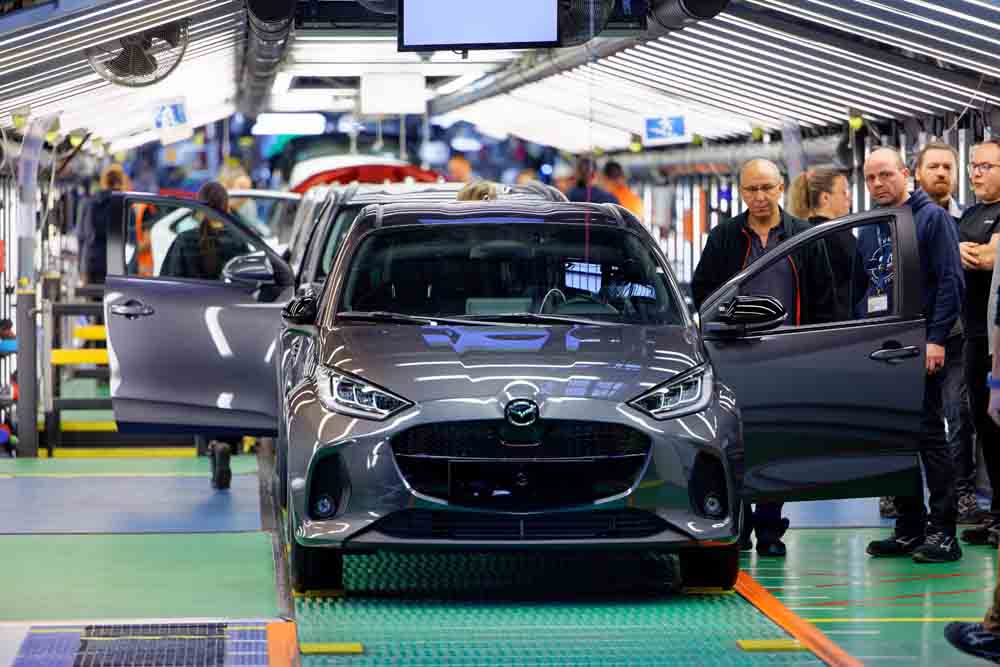 Produktionsstart für den Mazda2 Hybrid 2024