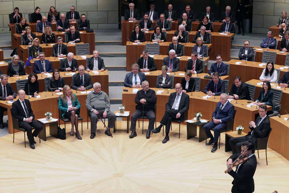 Landtag NRW gedenkt Opfern des Nationalsozialismus