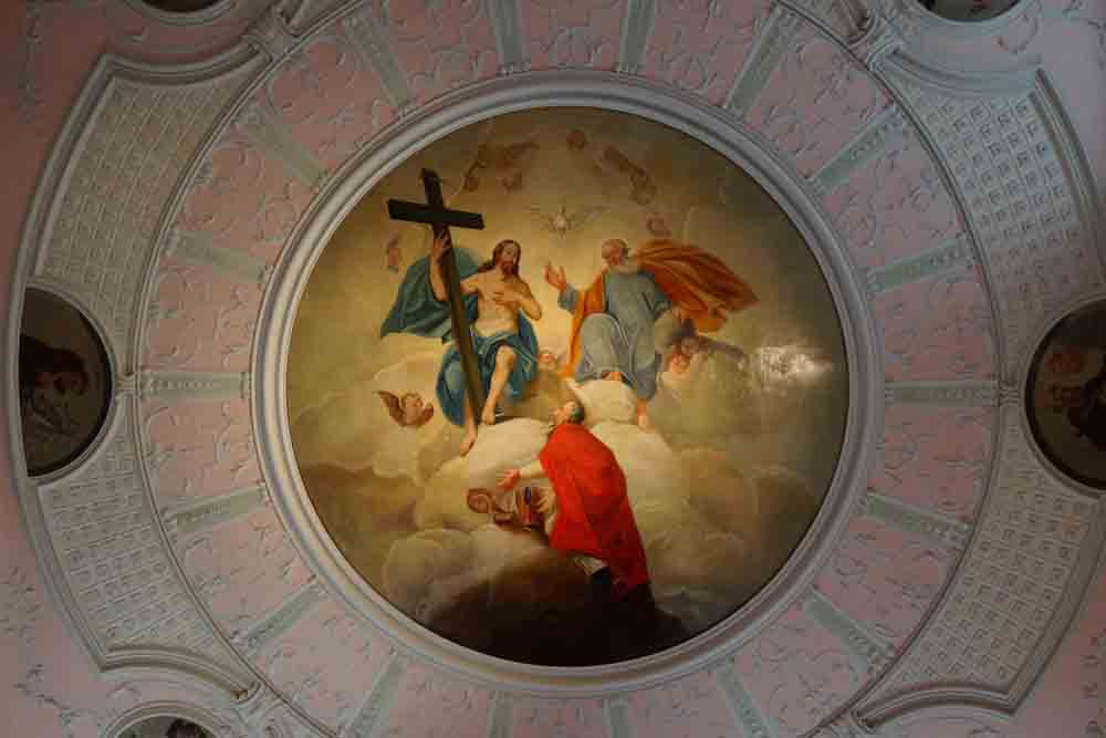 Gemeinsam Messe feiern in der Dycker Schlosskapelle