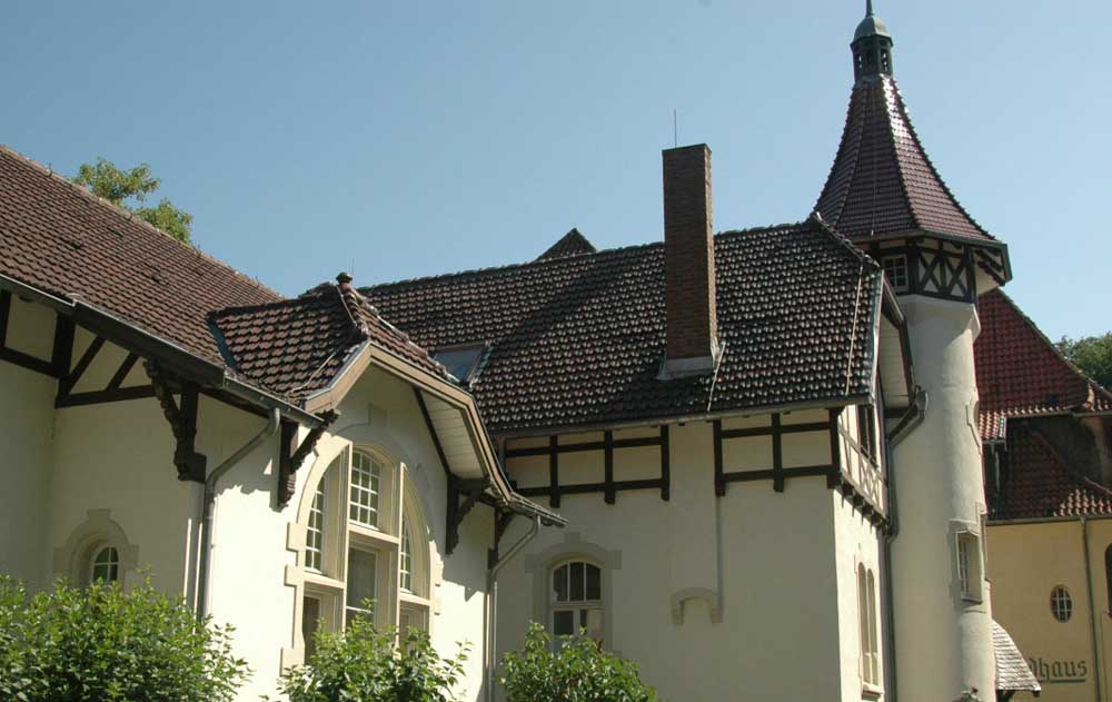 Krefelder Stadtwaldhaus: Freitreppe und „Muschel“ werden saniert