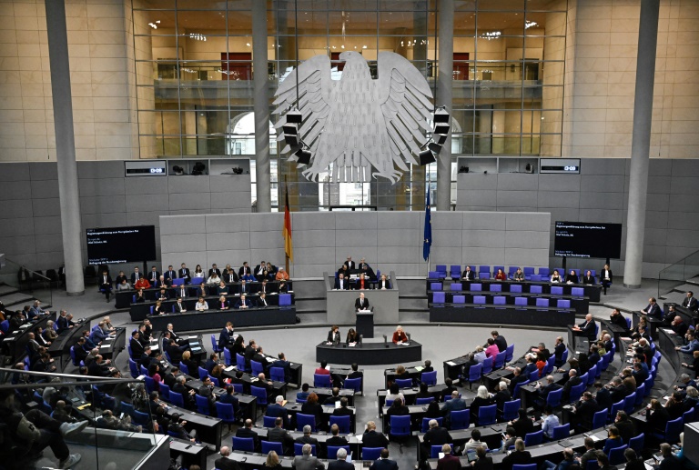 Bundestag erkennt Linke und BSW als Gruppen an - Streit um parlamentarische Rechte