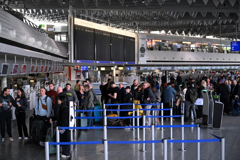 Urteil bestätigt: Airline haftet für Transportkosten von abgewiesenem Ausländer