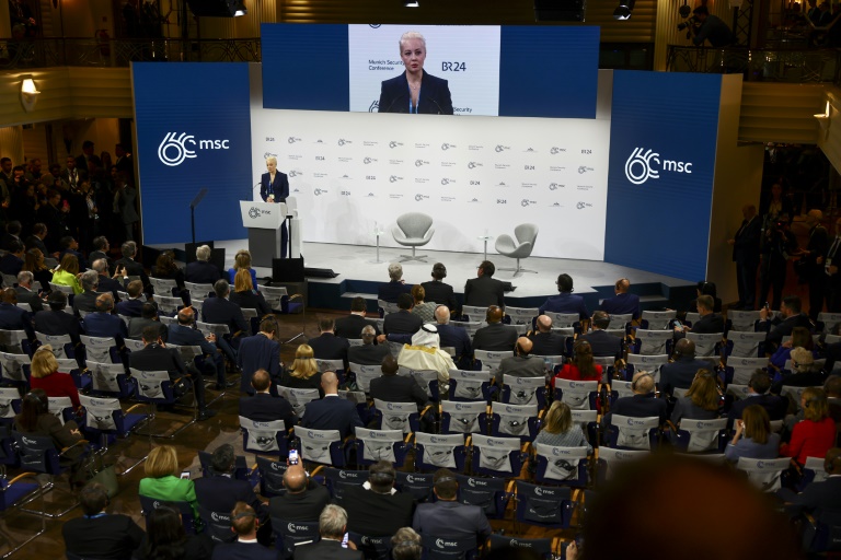 Kanzler Scholz eröffnet zweiten Tag der Münchner Sicherheitskonferenz