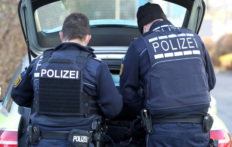 Ermittler heben in Nordrhein-Westfalen Drogenlabor aus - vier Festnahmen