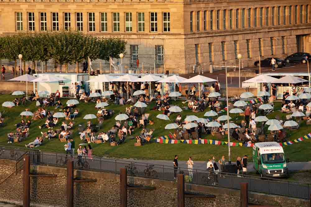 Stadtstrand Düsseldorf startet in die Sommer-Saison