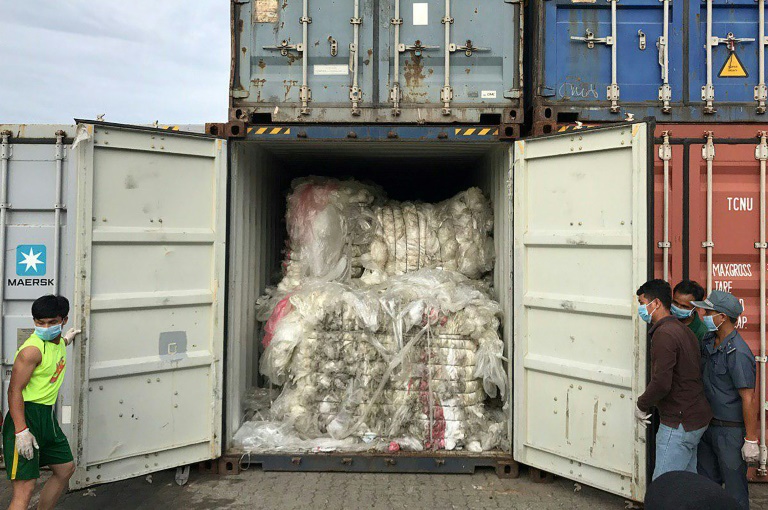 Deutschlands Ausfuhr von Abfall und Schrott leicht rückläufig