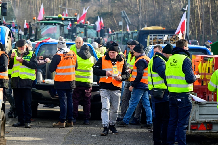 Polnische Bauern wollen Grenzübergang bei Schwedt bis 20. März blockieren