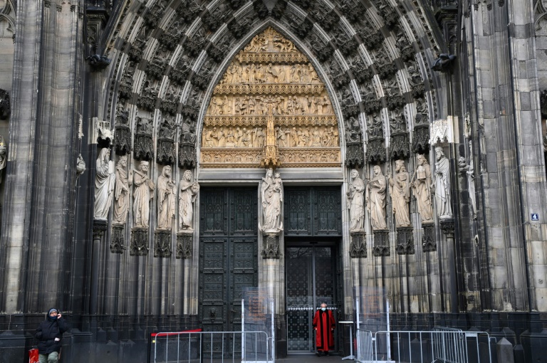 Missbrauch in katholischer Kirche: Insgesamt 56 Millionen Euro für Opfer genehmigt