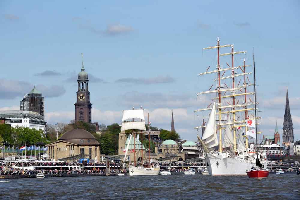 Hafengeburtstag Hamburg zeigt große Schiffsvielfalt