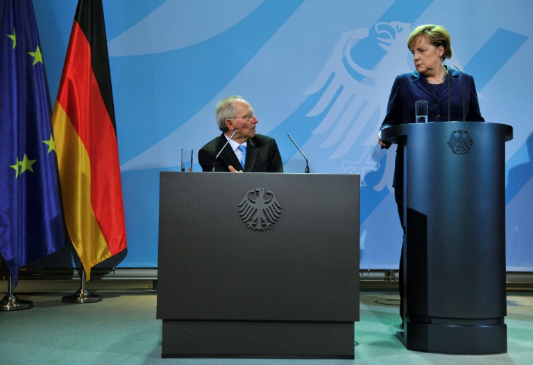 Bericht: Stoiber wollte Schäuble zum Sturz von Merkel bewegen