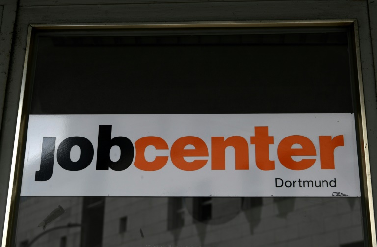 Prozess um tödliche Attacke auf Jobcenter-Mitarbeiter in Rheinland-Pfalz begonnen