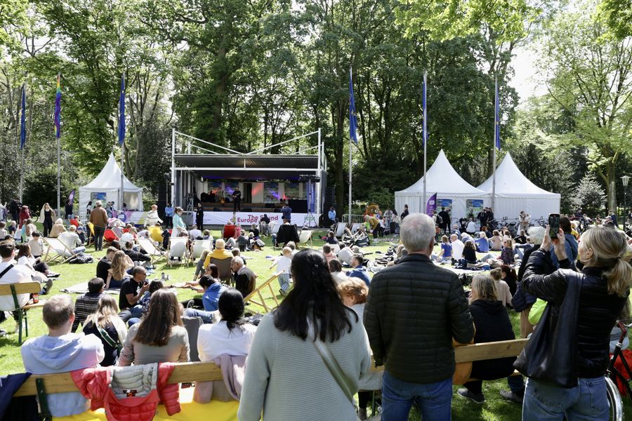 Rund 3.000 Gäste beim Europa-Festival in Düsseldorf