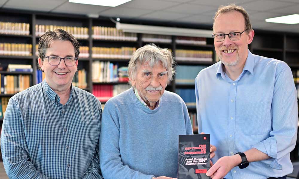 Buch über „Jupp“ Kompalla für das Stadtarchiv Krefeld