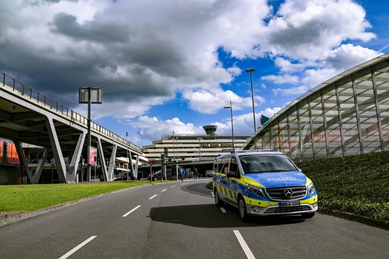 An Flughafen Köln/Bonn festgenommener Mann soll Geld an ISPK überwiesen haben