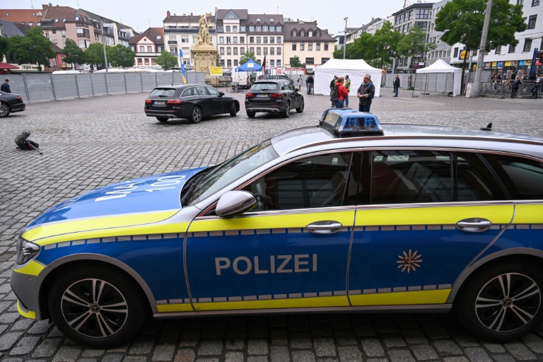 Getöteter Polizist: Forderungen nach Messerverbotszonen und mehr Abschiebungen