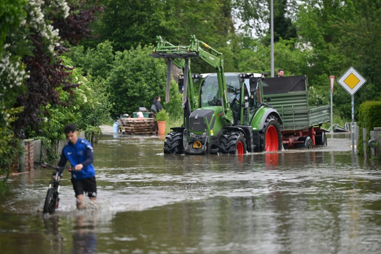 Unwetterwarnung: Wetterdienst erwartet Starkregen in Süddeutschland