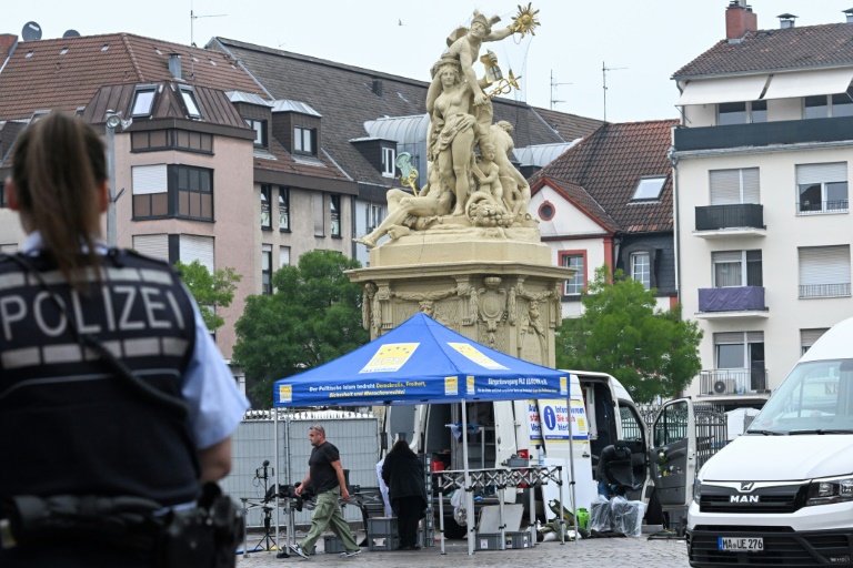 Bei Messerattacke in Mannheim verletzter Polizist gestorben