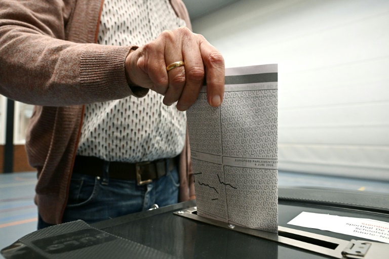 Eilantrag auf Änderung von Schriftgröße auf Stimmzettel scheitert in Karlsruhe