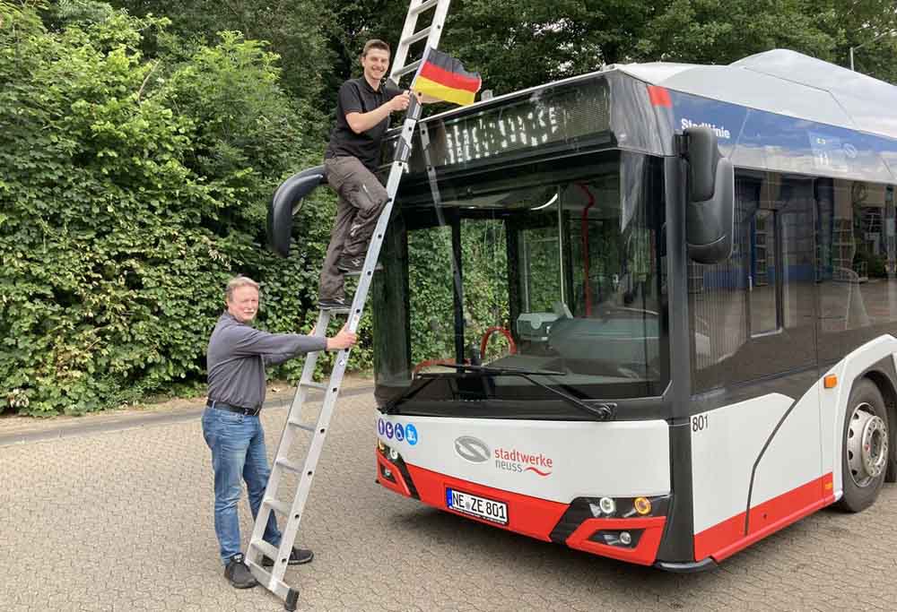 Stadtwerke Neuss in „schwarz-rot-gold“