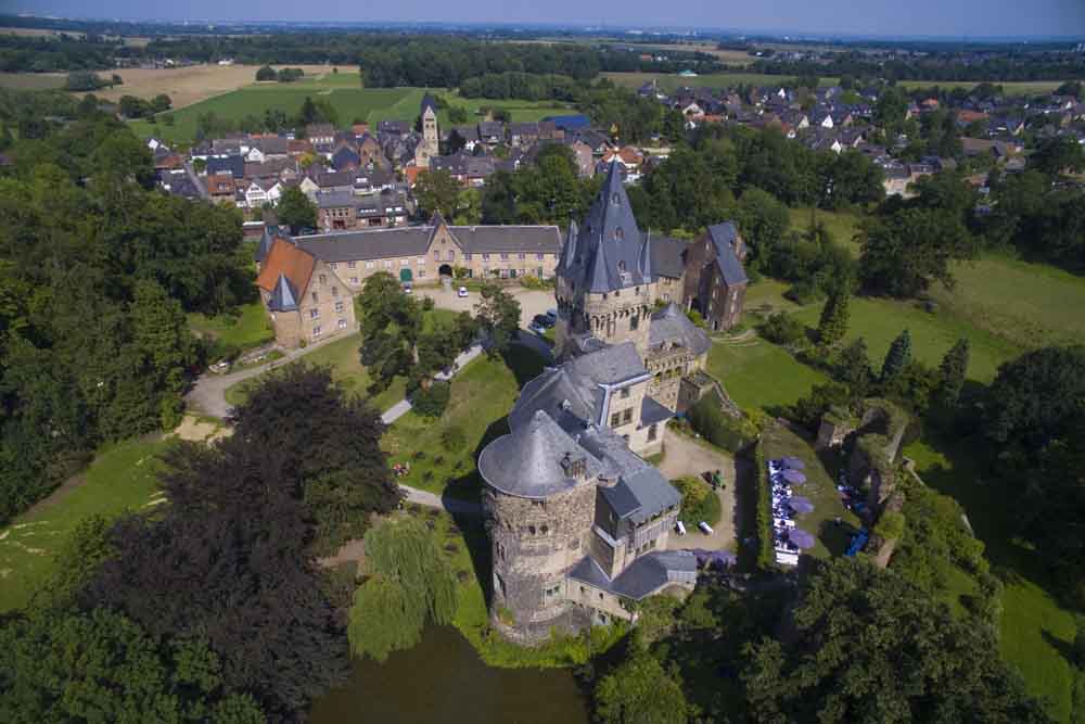 Hülchrath im Stadtgebiet von Grevenbroich