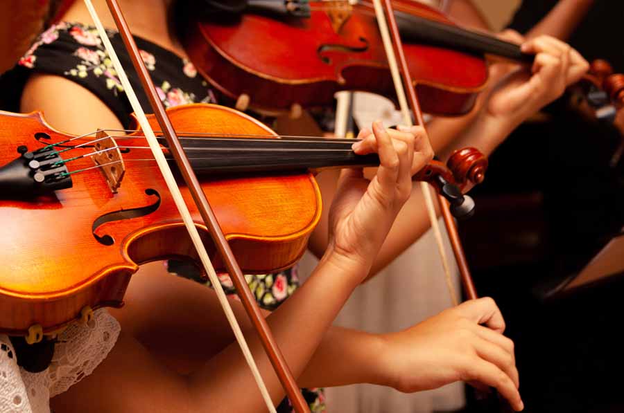Musikschulen im Rhein-Kreis Neuss laden zu Orchesterkonzerten