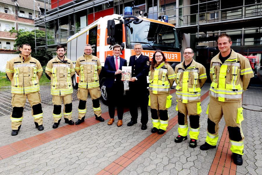 Feuerwehr Düsseldorf stellt Jahresbericht 2023 vor