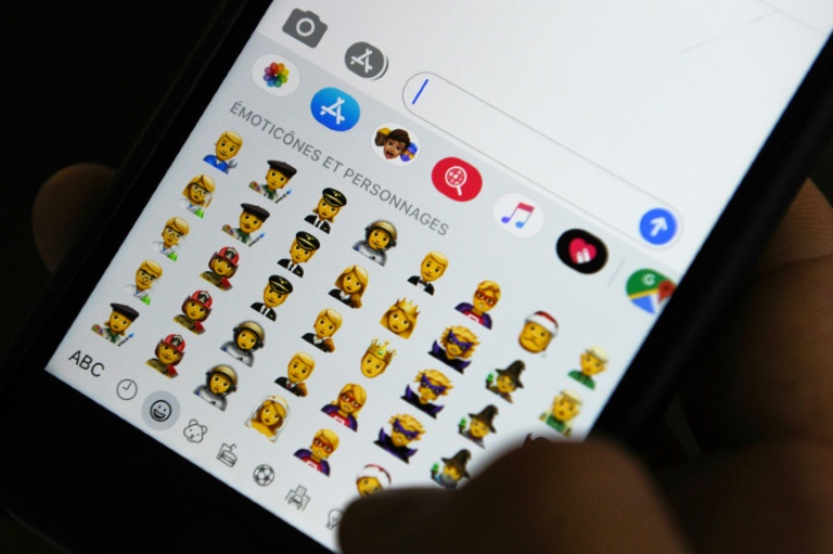 Mehr als 80 Prozent der Deutschen nutzen Emojis bei digitaler Kommunikation