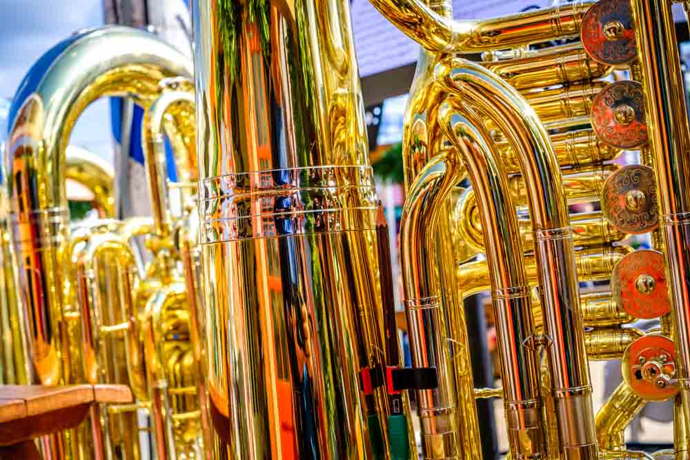 Musikschule im Rhein-Kreis Neuss bietet Tuba-Schnupperkurs an