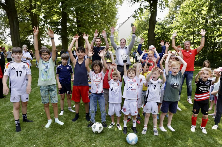 Düsseldorf: Volmerswerth hat eine neue Ballspielfläche