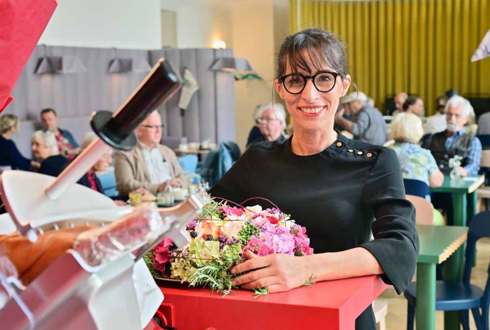 Krefeld: „Café K+“ im Kaiser-Wilhelm-Museum geöffnet