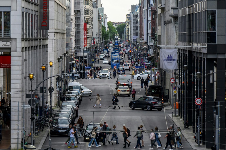 Autos und Bürgergeld: FDP sorgt mit kontroversen Plänen für neuen "Ampel"-Streit