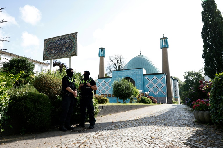 Behörden weisen ehemaligen Leiter von Islamischem Zentrum Hamburg aus