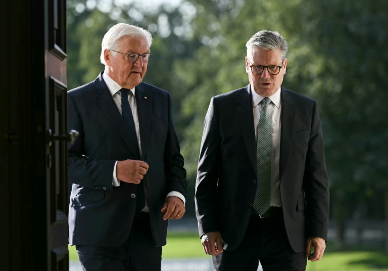 Britischer Premier Starmer beginnt Antrittsbesuch bei Bundespräsident Steinmeier